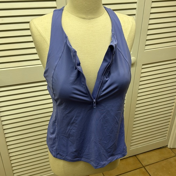 Athleta Purple Top Sports Bra With Attached Shelf Bra and Removable Cups Size L - Picture 4 of 4